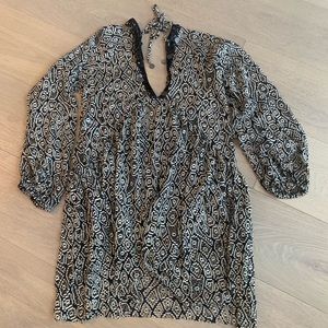 Becca Black and Tan Swimsuit Coverup